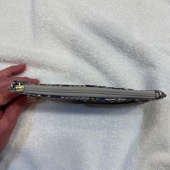 BRAHMIN CREDIT CARD WALLET - Picture 4 of 4